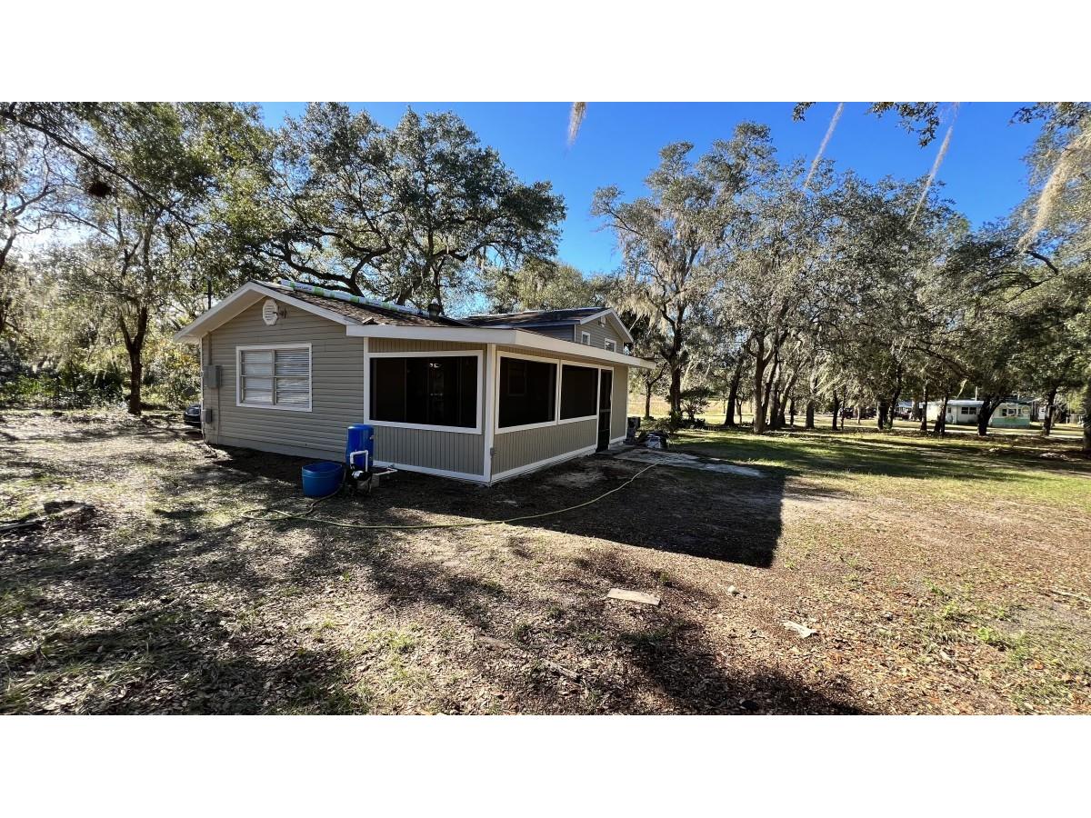 16271 SE 16th Place Ocklawaha FL 32179 A4592206 image1
