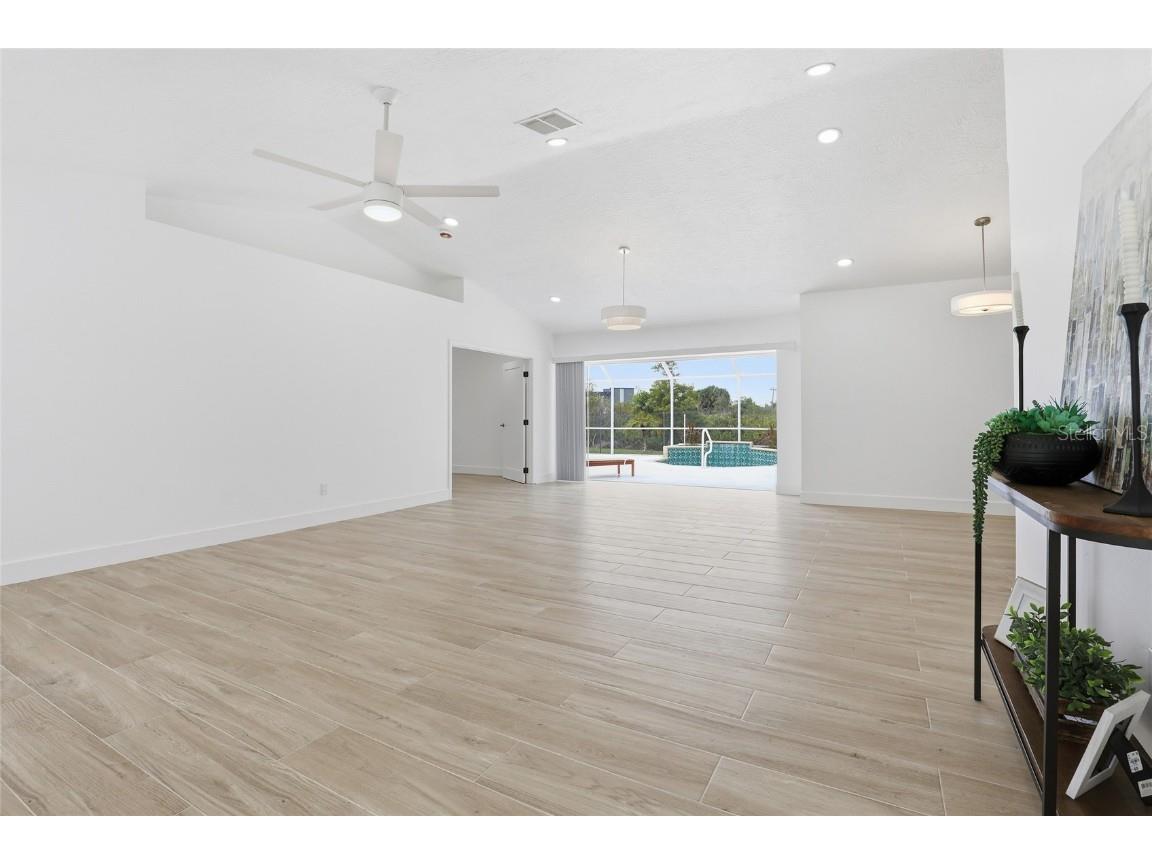 16275 Horizon Road North Fort Myers FL 33917 C7516102 image8