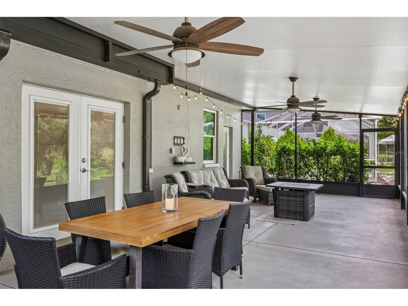 1628 Crossvine Court Trinity FL 34655 TB8519052 image40