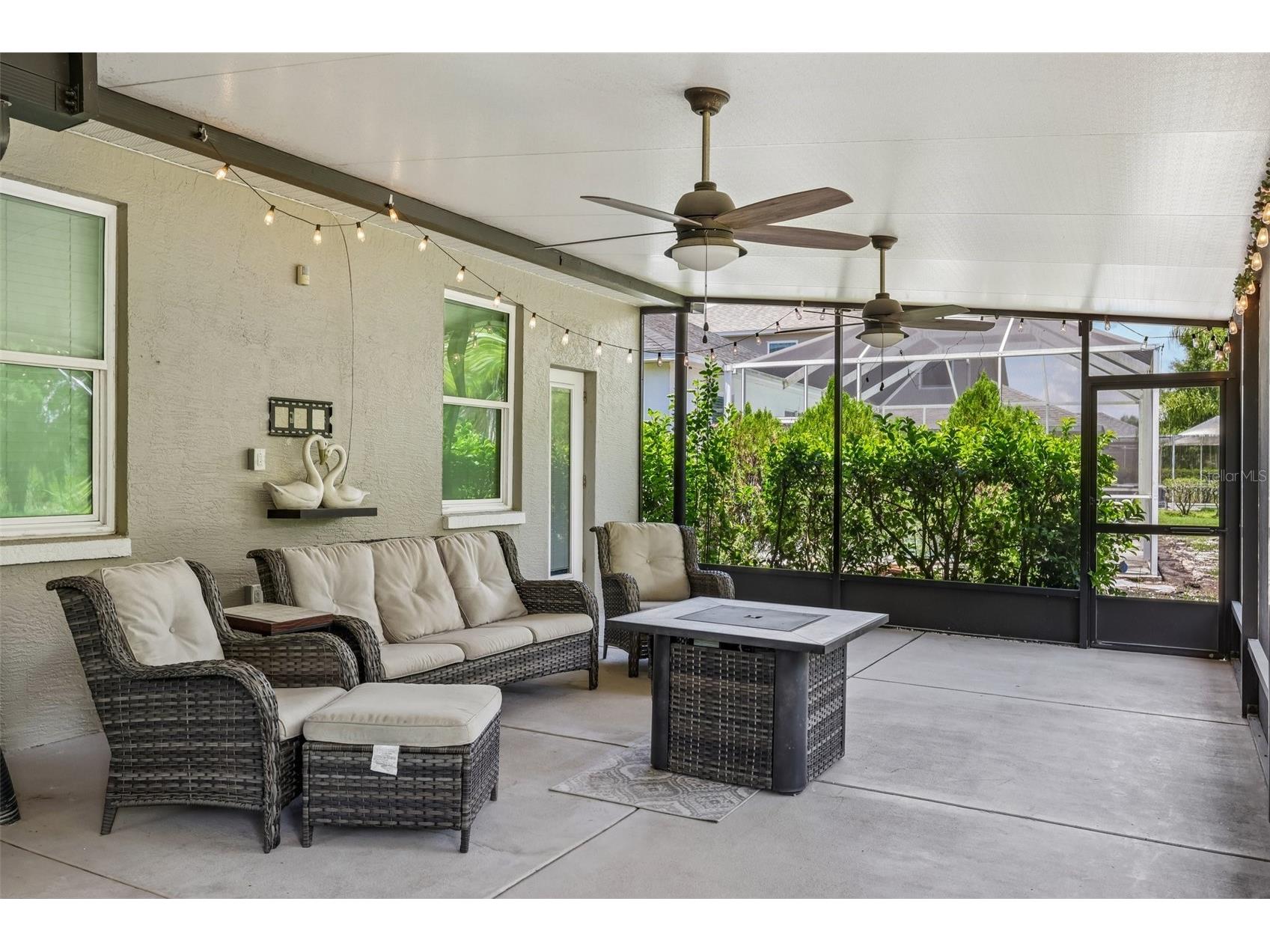 1628 Crossvine Court Trinity FL 34655 TB8519052 image41