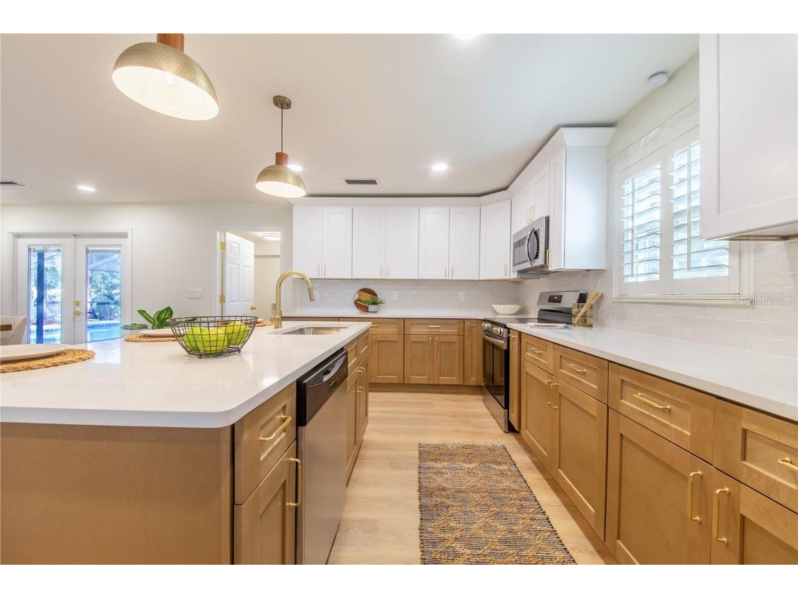 1628 Lakewood Drive S Lakeland FL 33813 L4957228 image9