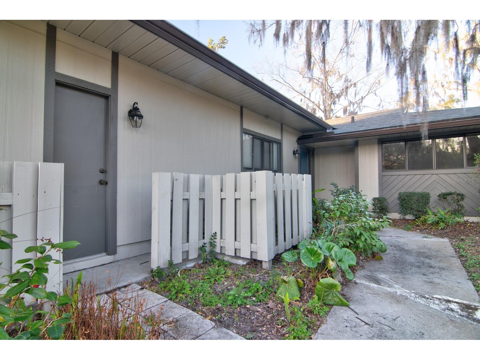 1628 NW 19th Circle Gainesville FL 32605 GC537932 image2