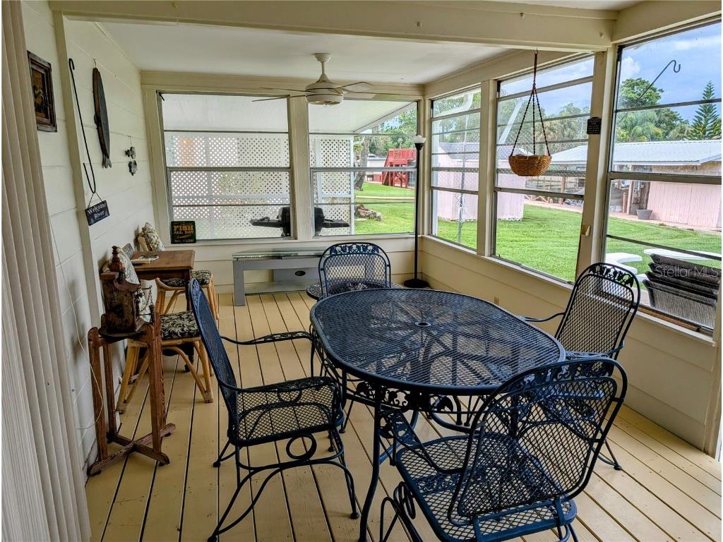 1628 Paradise Lane Astor FL 32102 - ST. JOHN'S RIVER V4933998 image18