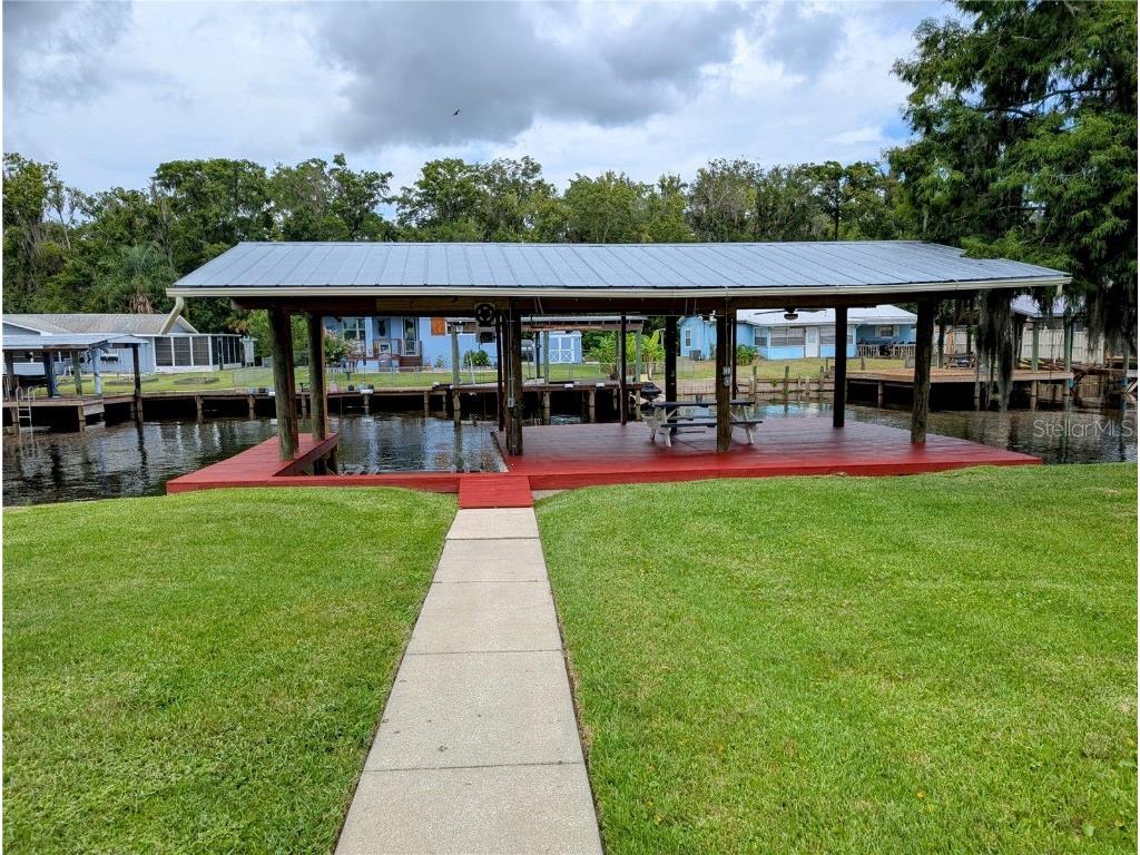 1628 Paradise Lane Astor FL 32102 - ST. JOHN'S RIVER V4933998 image3