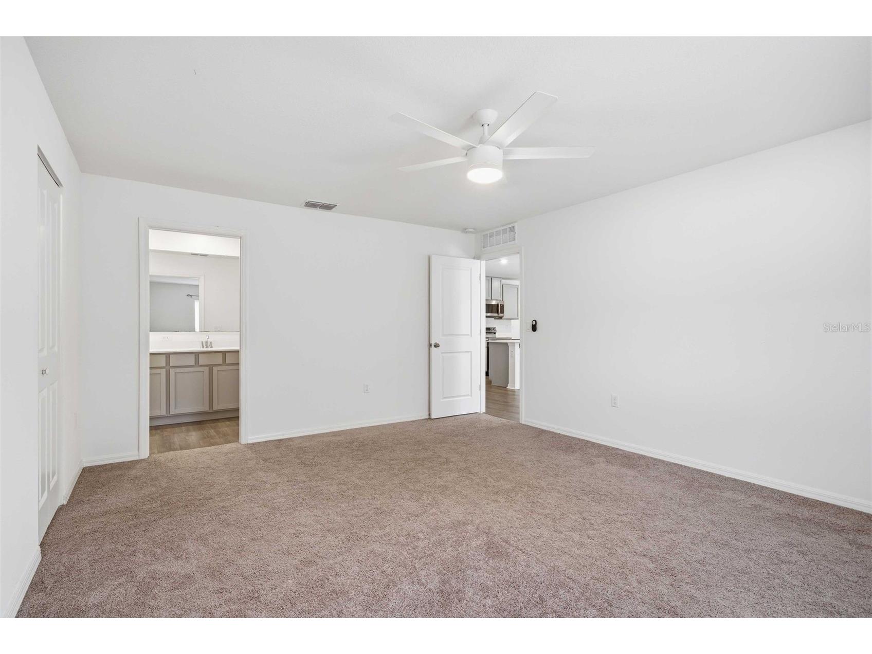 16287 Little Auk Road Weeki Wachee FL 34614 TB8460491 image25