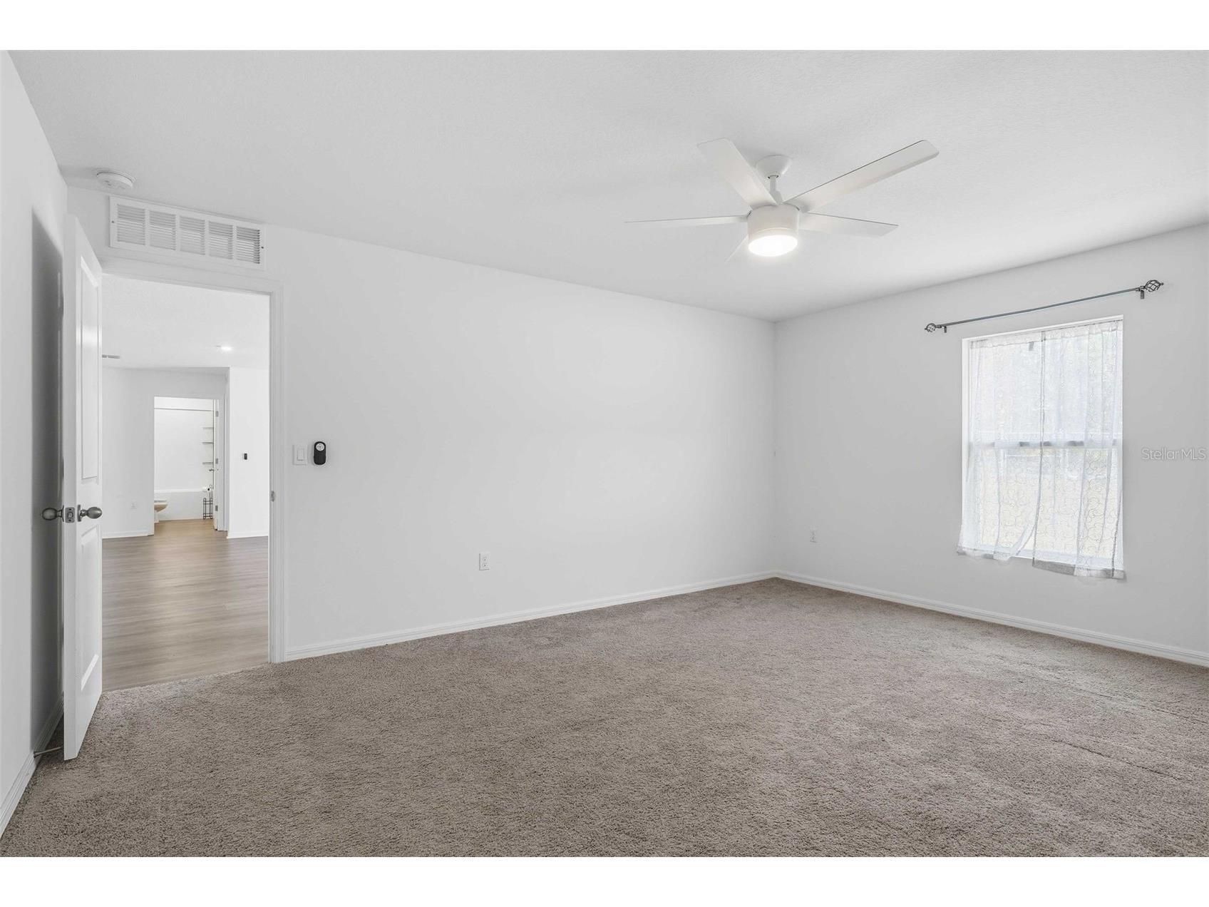 16287 Little Auk Road Weeki Wachee FL 34614 TB8460491 image26