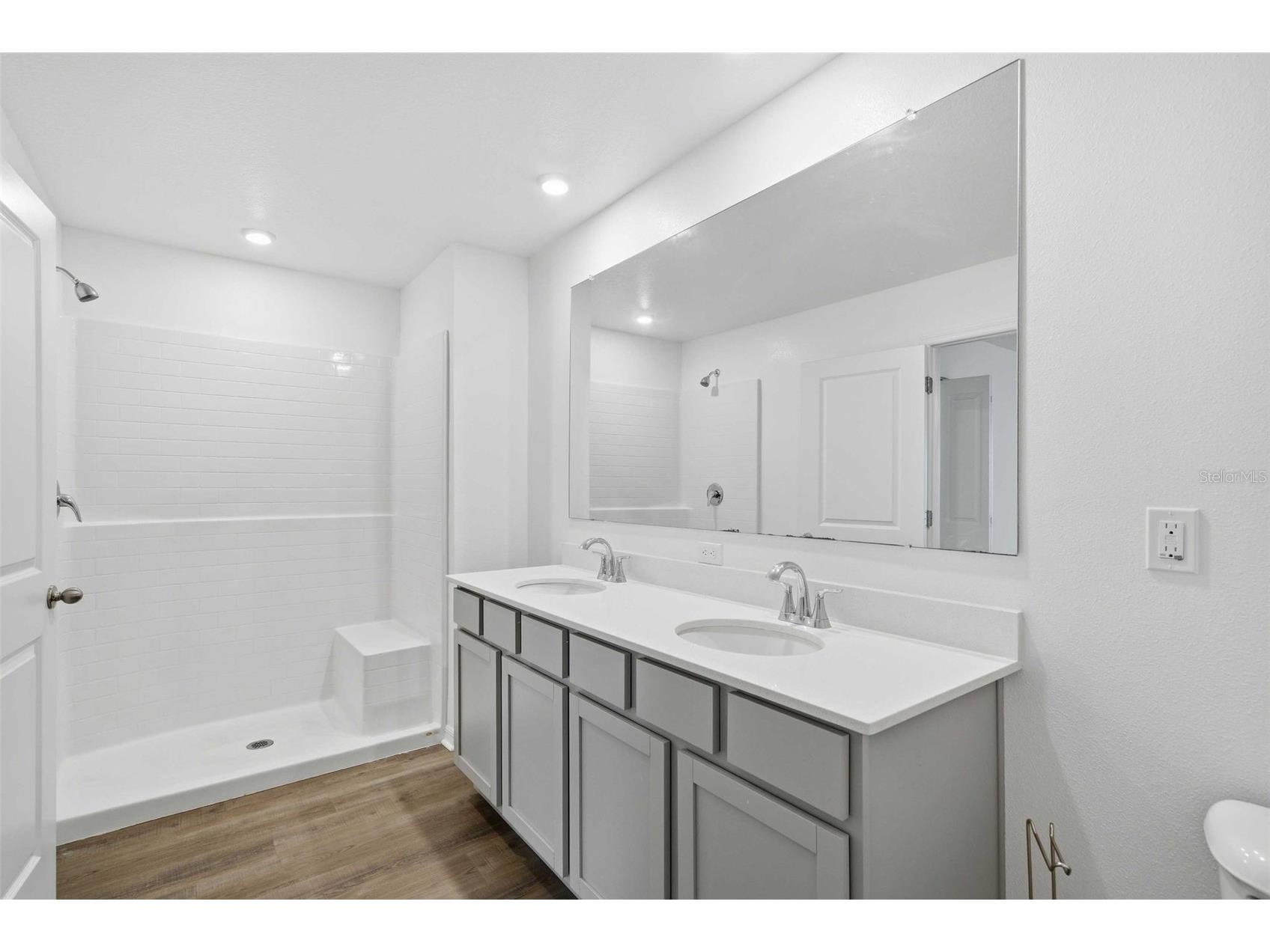 16287 Little Auk Road Weeki Wachee FL 34614 TB8460491 image28