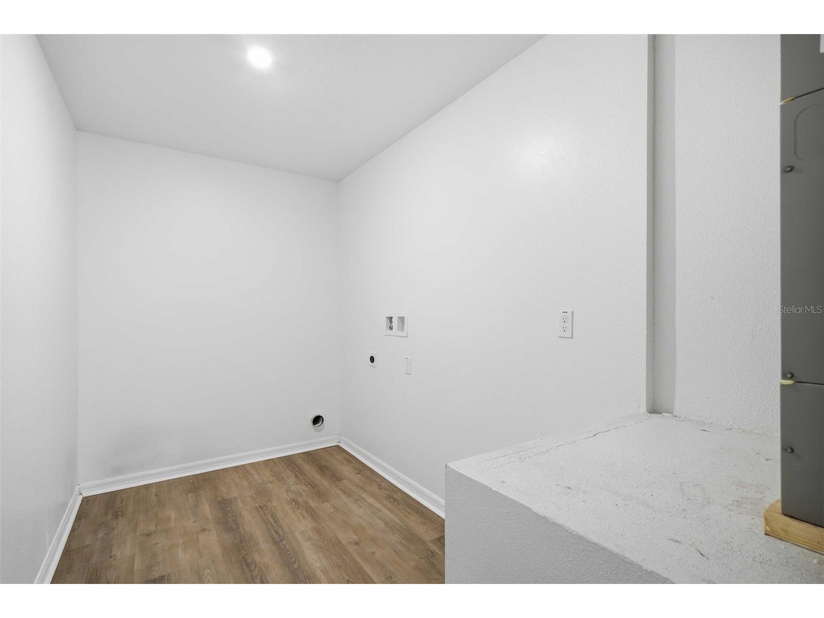 16287 Little Auk Road Weeki Wachee FL 34614 TB8460491 image31