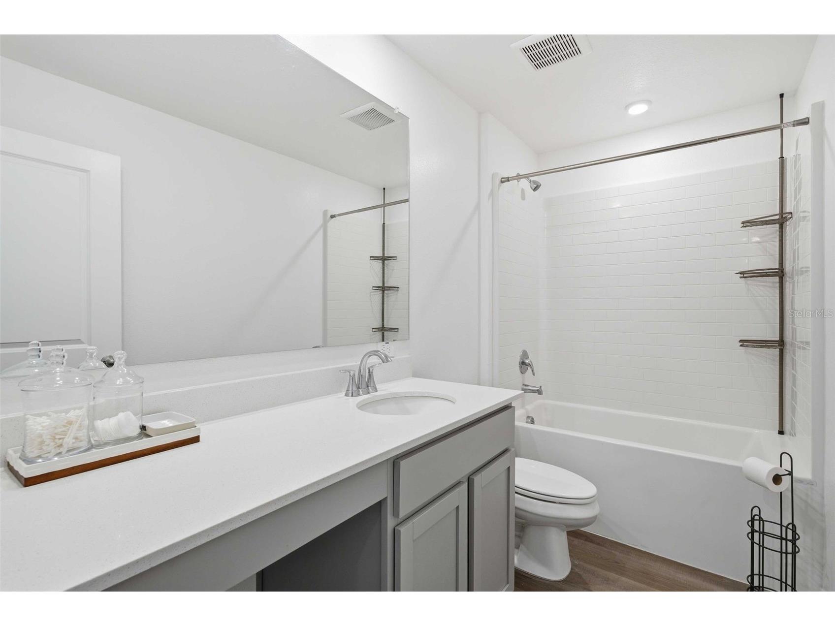 16287 Little Auk Road Weeki Wachee FL 34614 TB8460491 image34