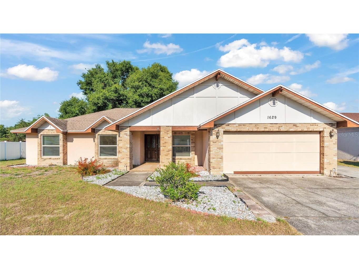 1629 Bowmans Trail Lakeland FL 33809 L4944906 image1