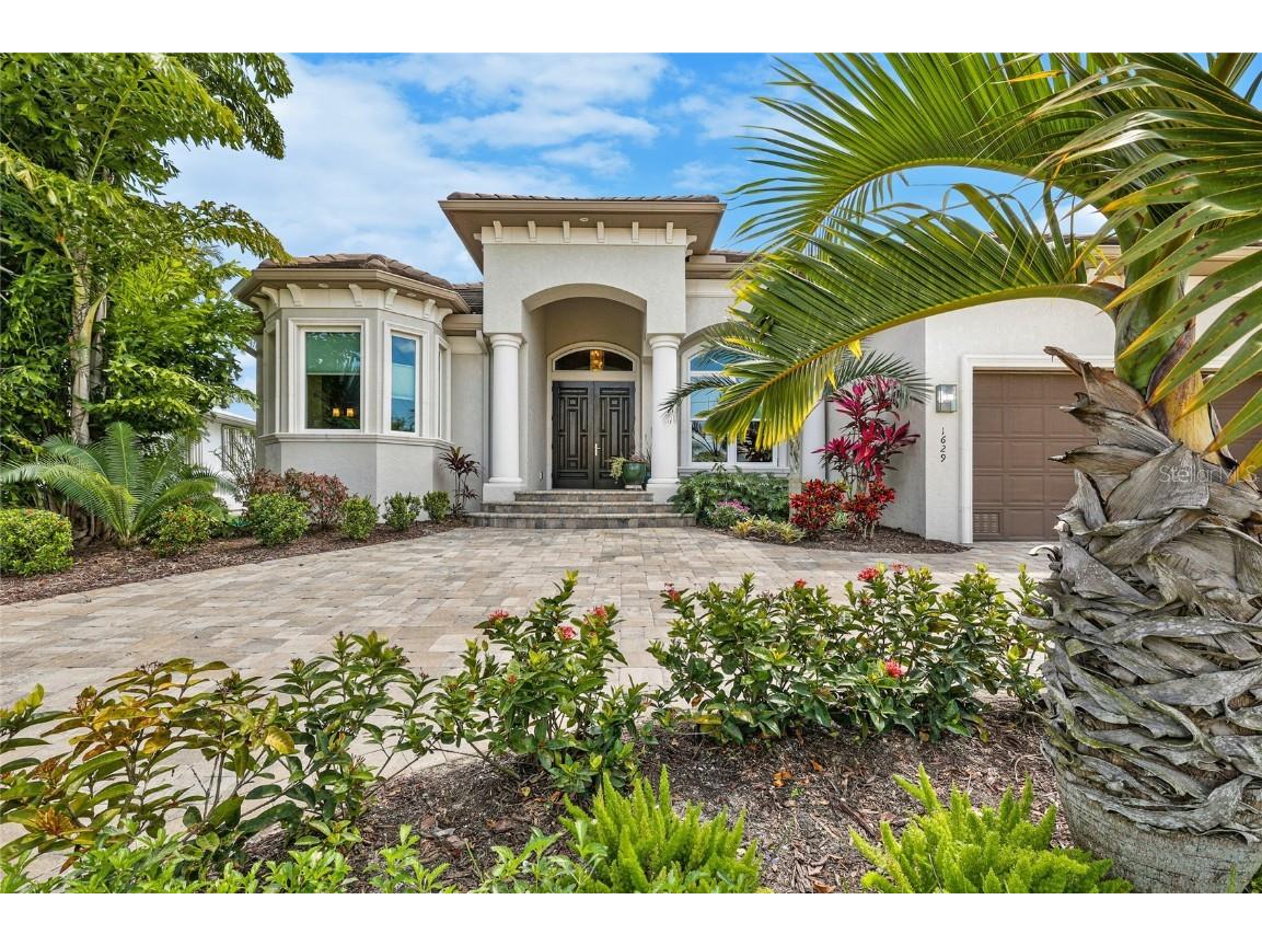 1629 Redwing Court Punta Gorda FL 33950 C7458163 image1