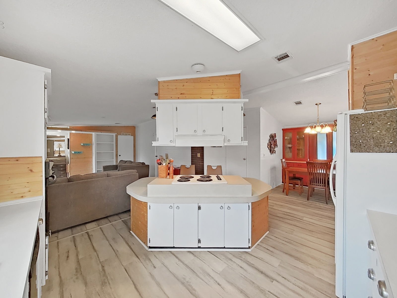 1629 Tally Ho Dr Lakeland FL 33810 P4938773 image16