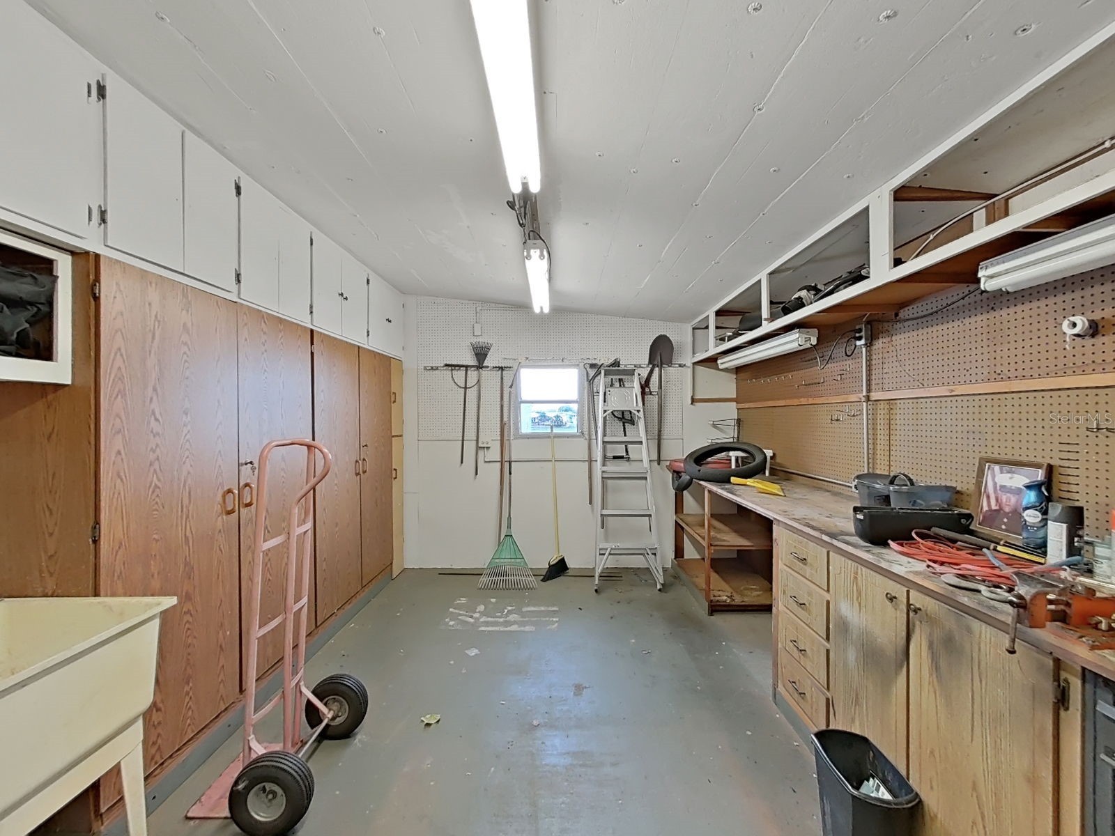 1629 Tally Ho Dr Lakeland FL 33810 P4938773 image36