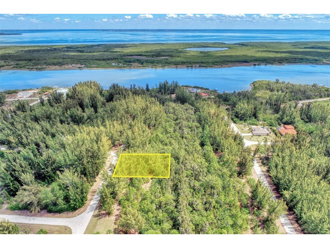 16296 La Barge Circle Port Charlotte FL 33981 C7457280 image1