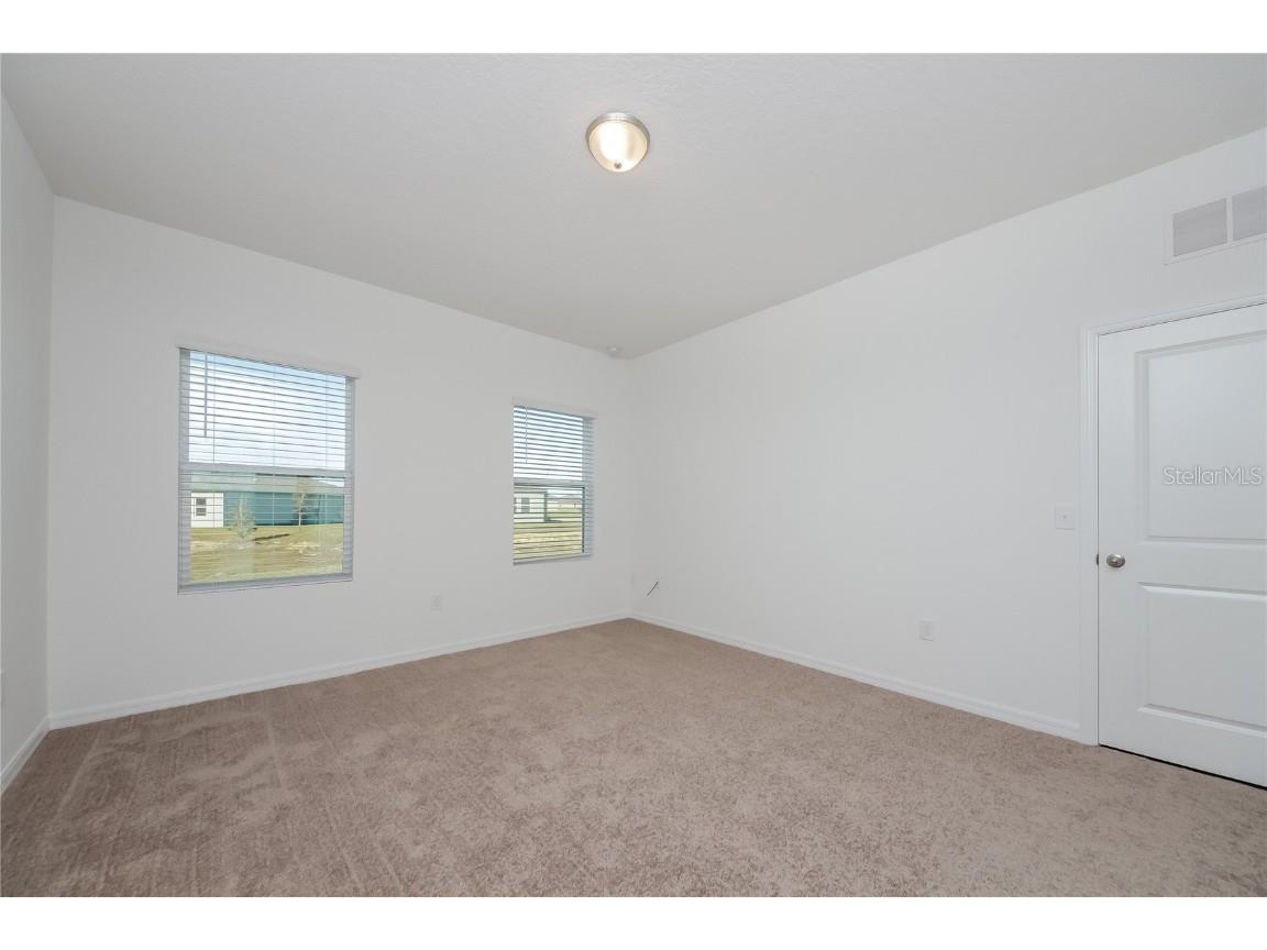 163 Hidden Lake Loop Haines City FL 33844 O6353872 image9