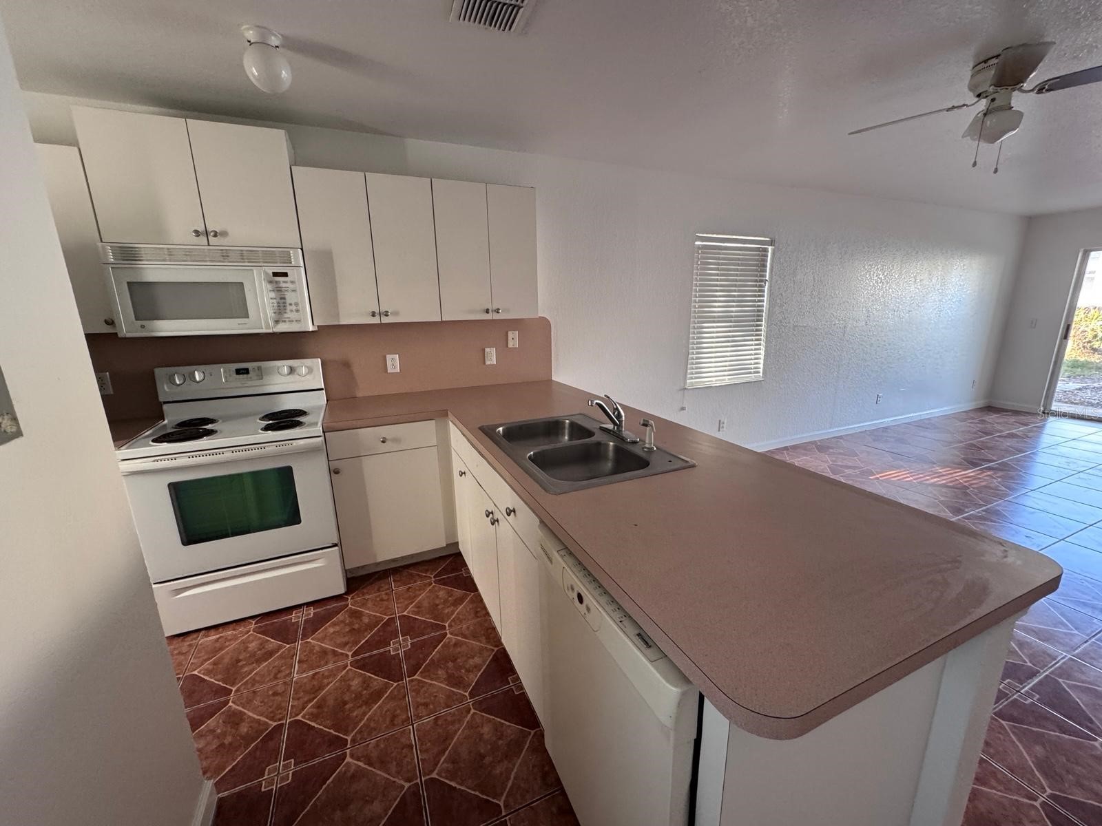 163 Ivy Lane #4 Kissimmee FL 34743 O6417725 image5