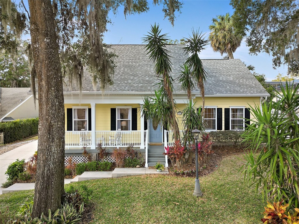 163 N Clayton Street Mount Dora FL 32757 G5092085 image1