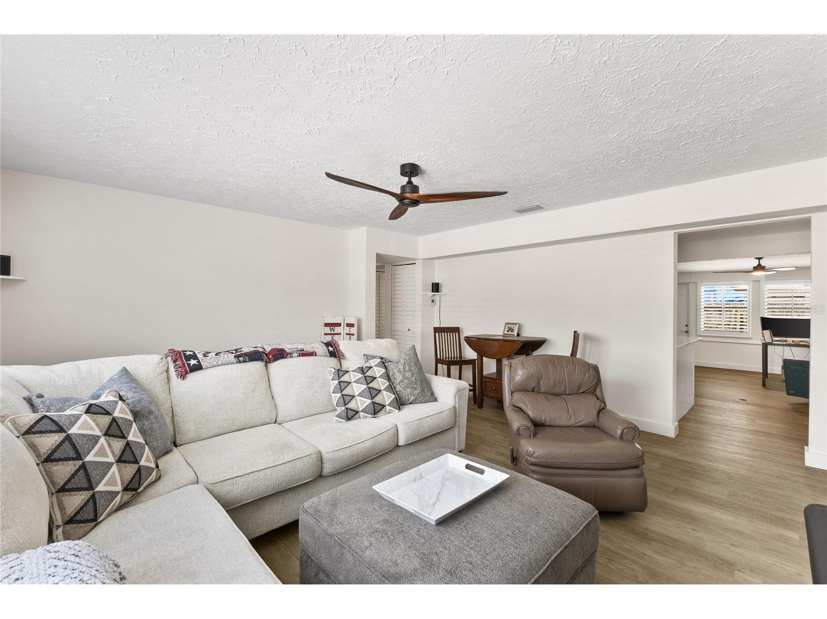 163 Sunway Avenue Sarasota FL 34237 A4664229 image10