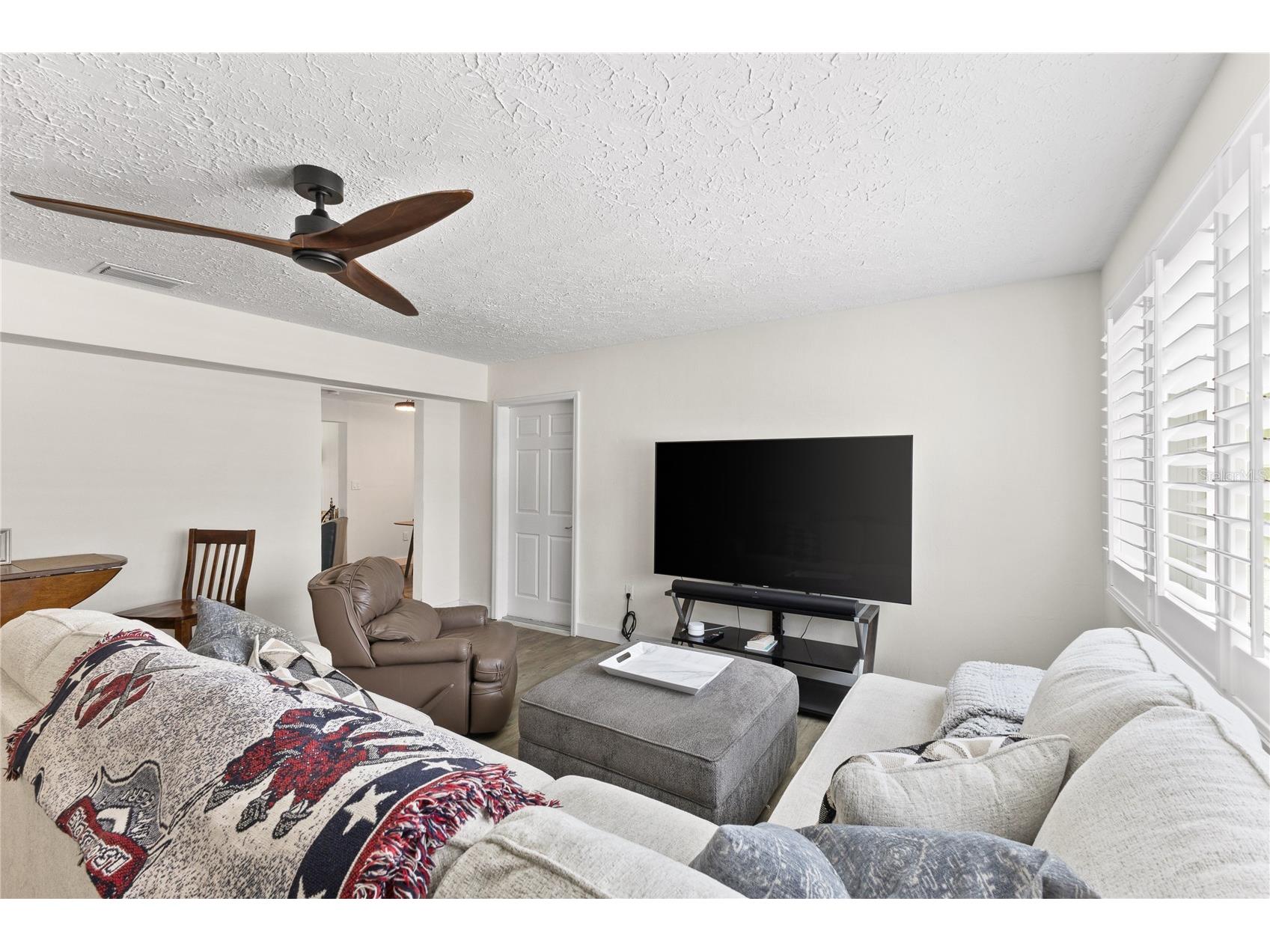 163 Sunway Avenue Sarasota FL 34237 A4664229 image13