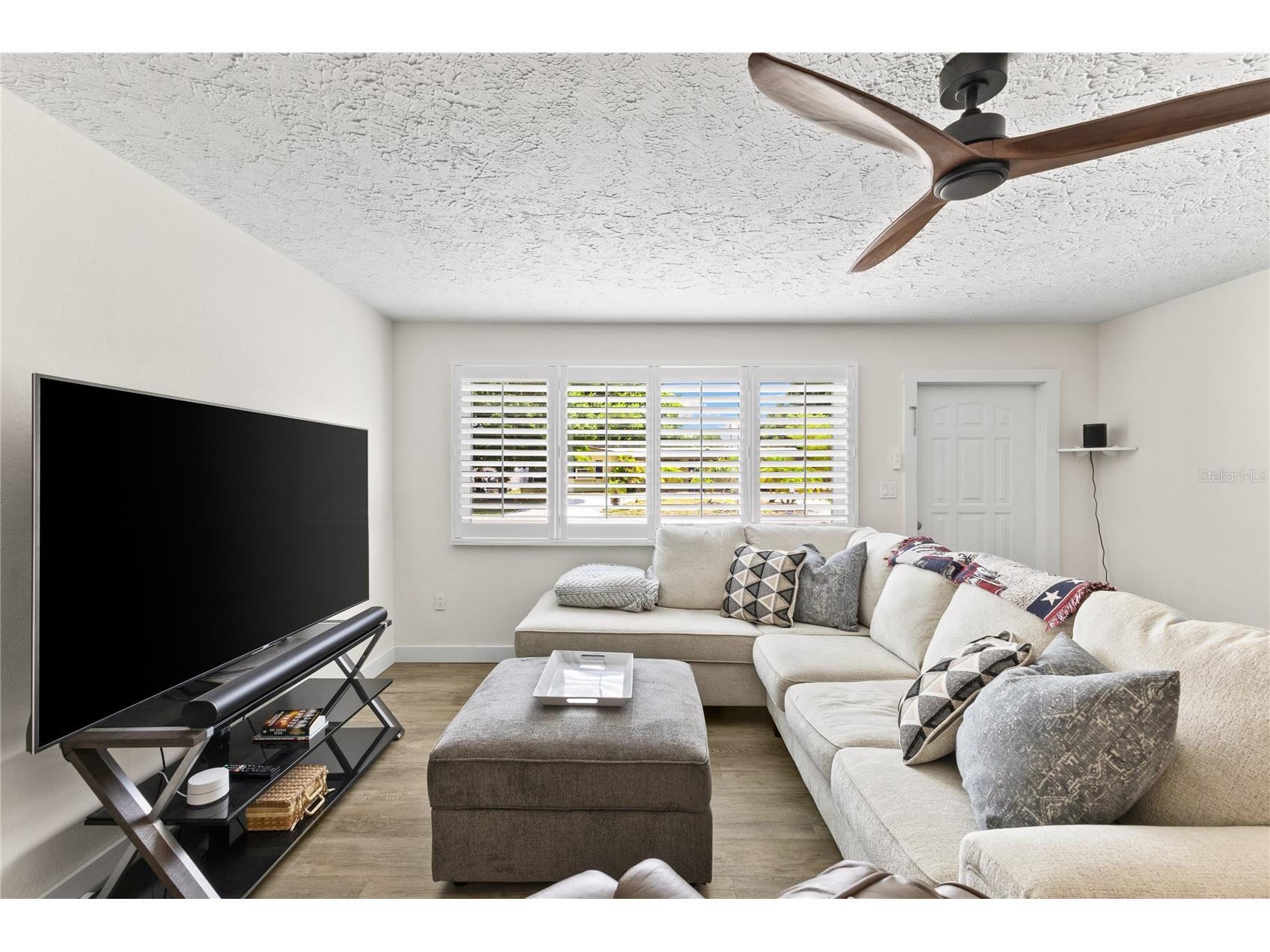 163 Sunway Avenue Sarasota FL 34237 A4664229 image15