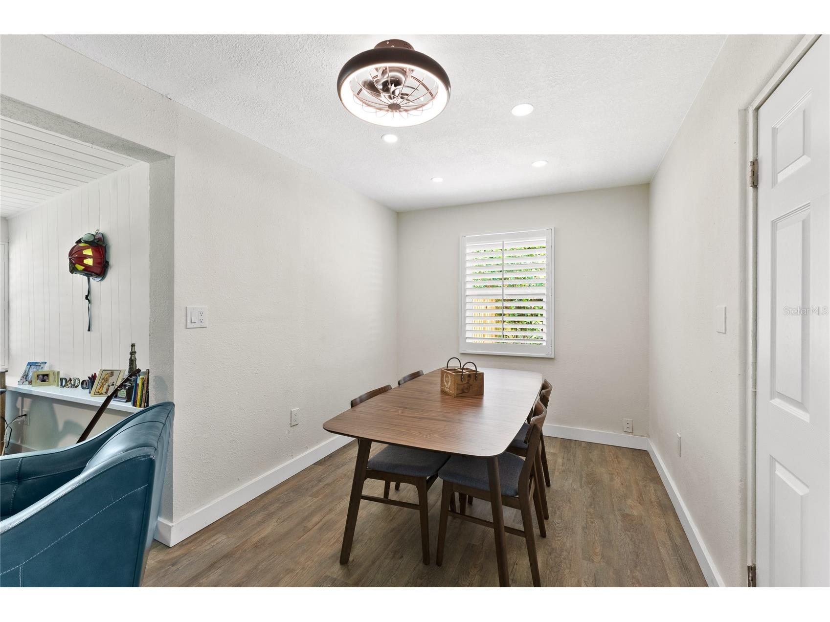 163 Sunway Avenue Sarasota FL 34237 A4664229 image17