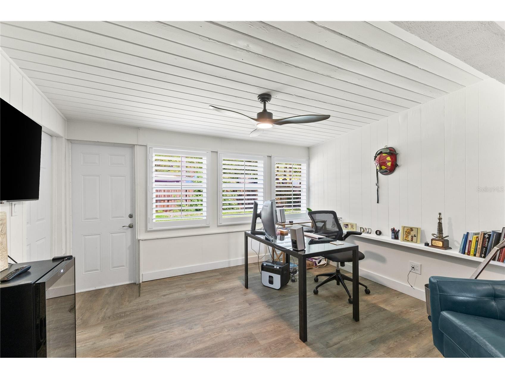 163 Sunway Avenue Sarasota FL 34237 A4664229 image18