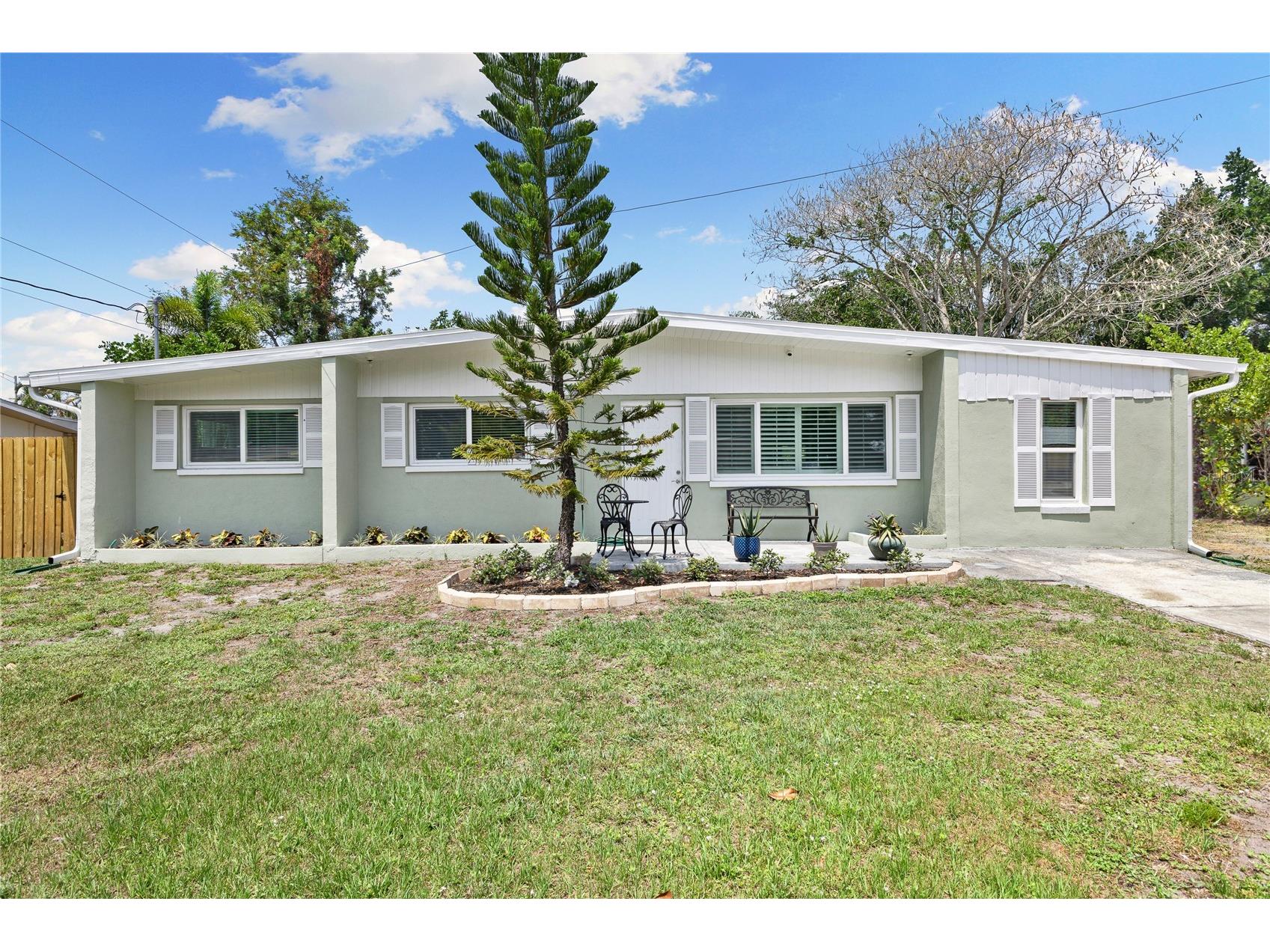 163 Sunway Avenue Sarasota FL 34237 A4664229 image3