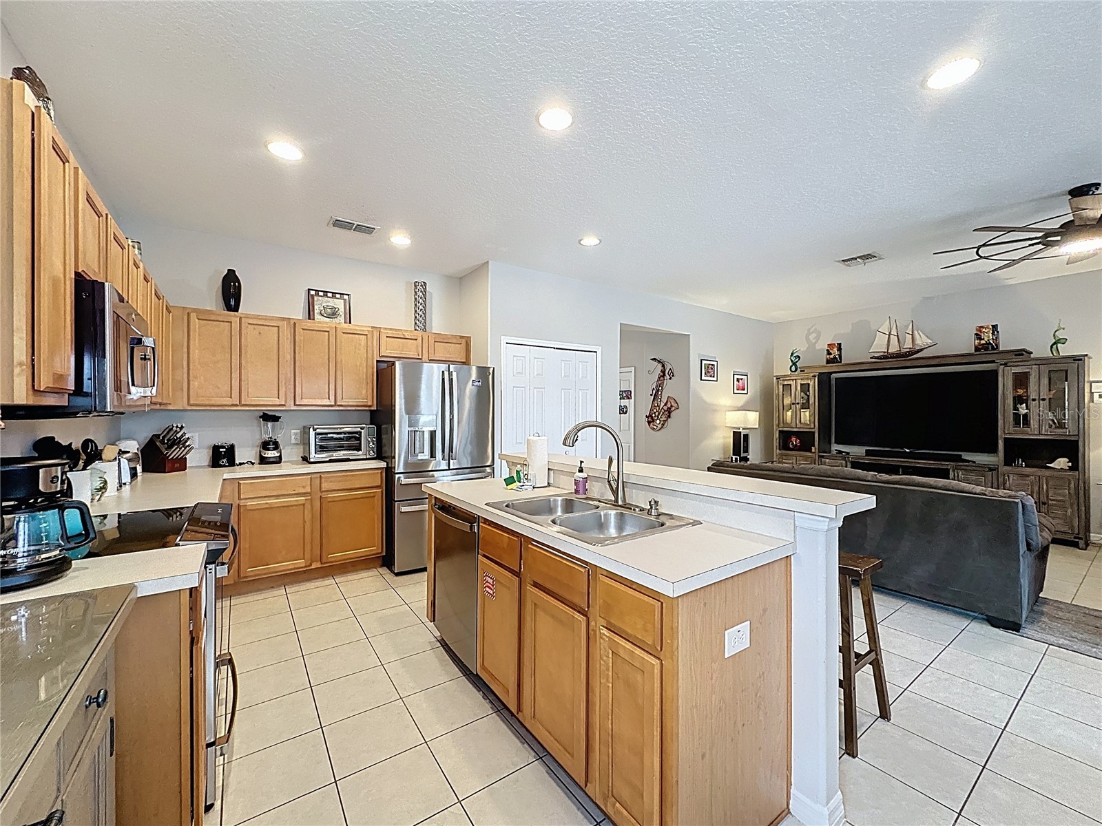 163 Tigerlily Court Davenport FL 33837 S5146691 image18