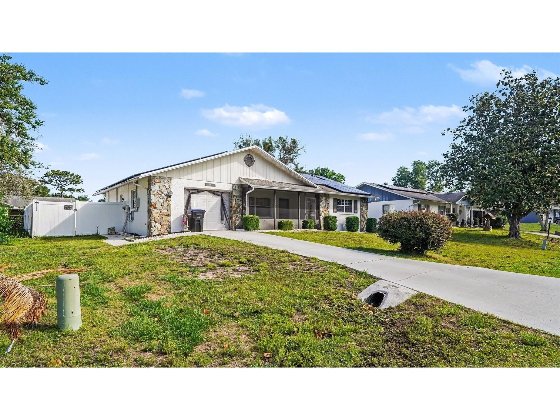 163 W Royalfern Place Beverly Hills FL 34465 TB8509396 image1