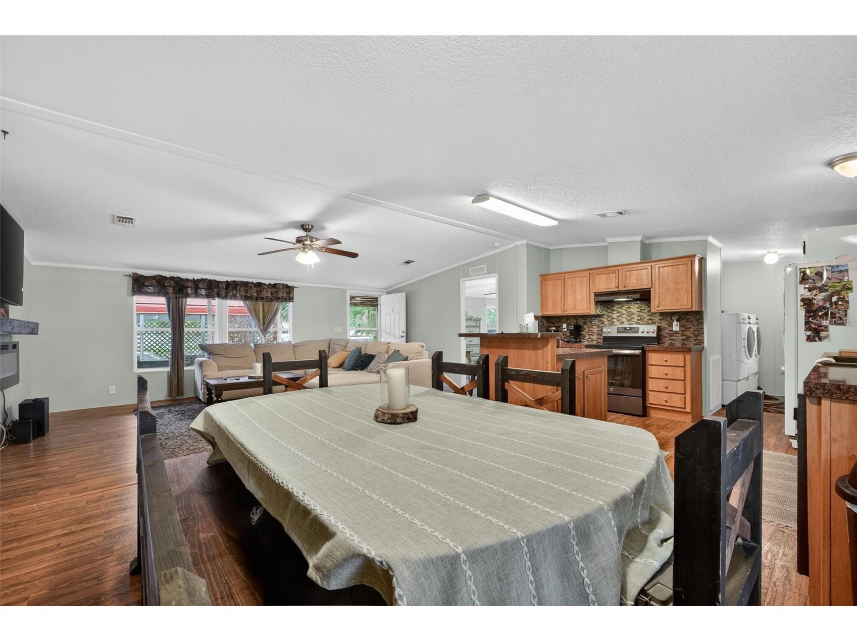 163 West Street Oak Hill FL 32759 V4948669 image12