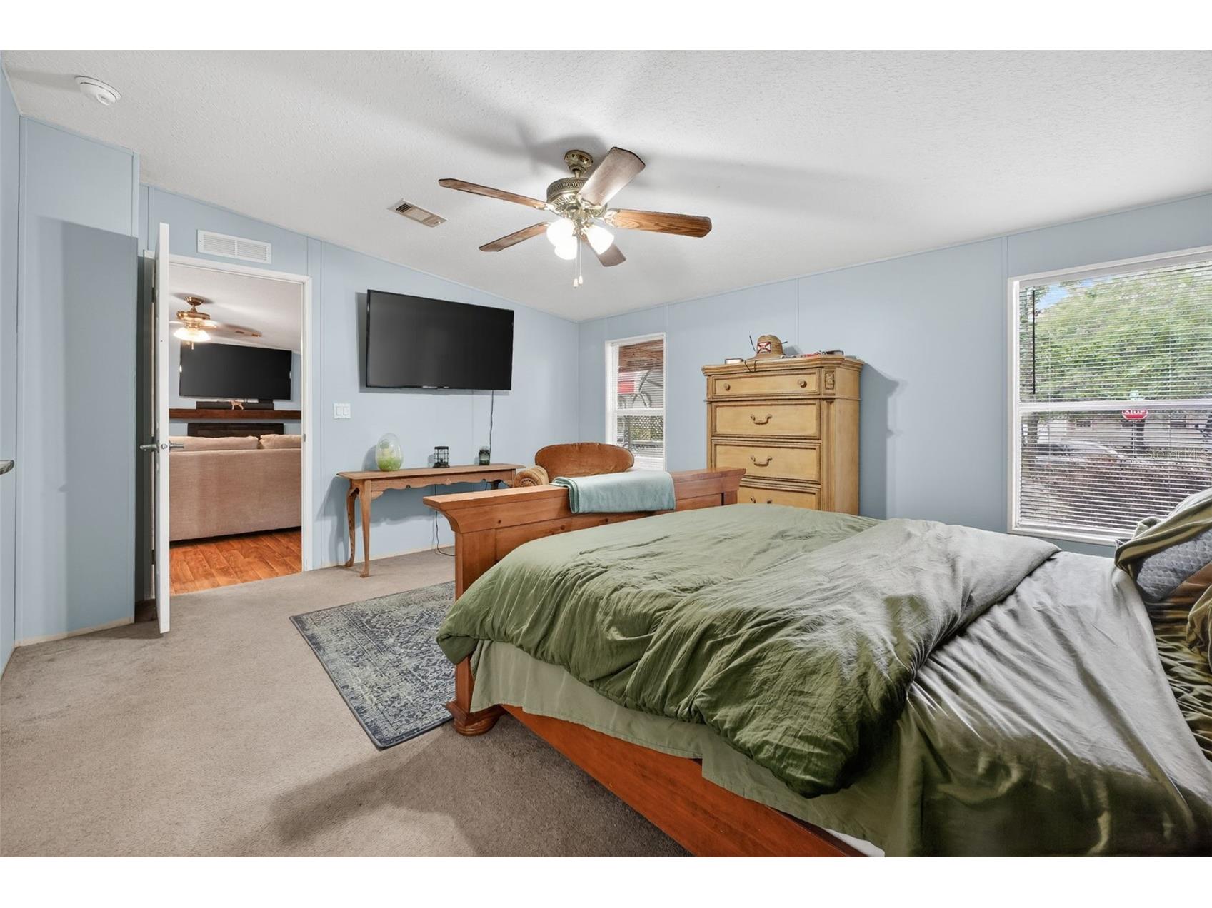 163 West Street Oak Hill FL 32759 V4948669 image14