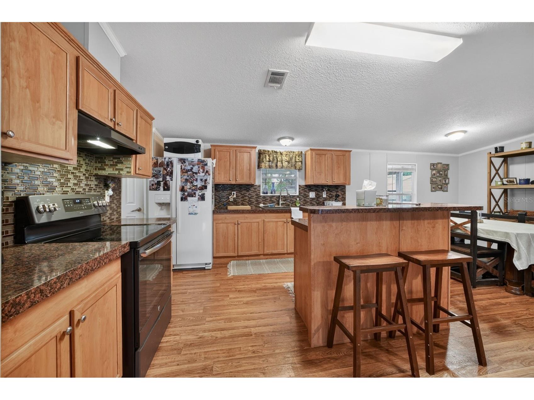 163 West Street Oak Hill FL 32759 V4948669 image2