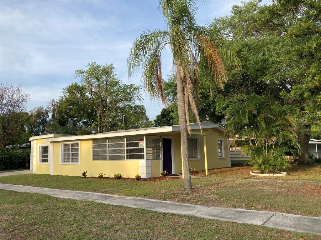 1630 29th Street Sarasota FL 34234 A4633832 image1