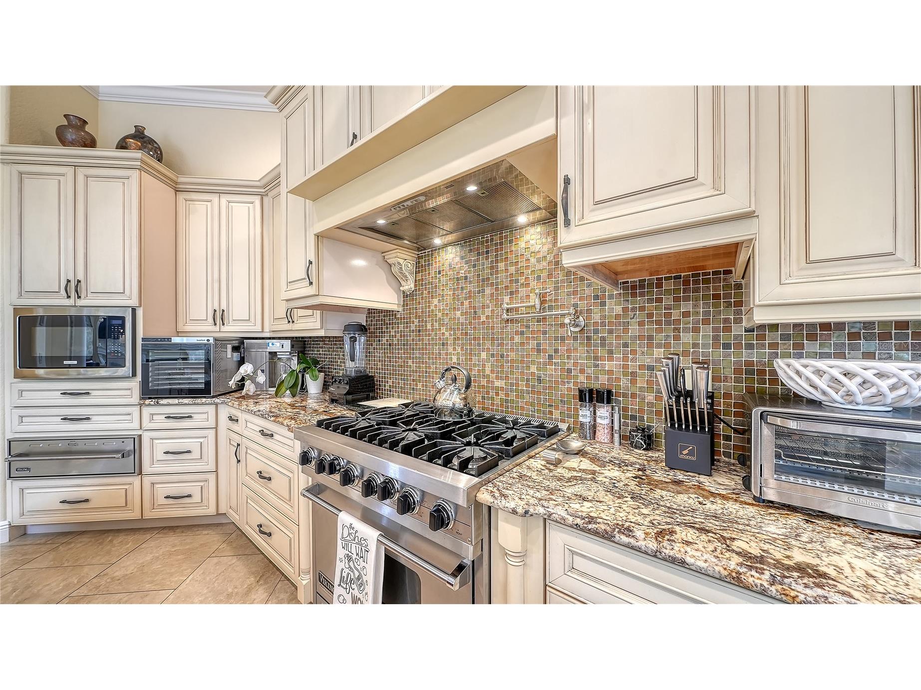 1630 Assisi Drive #18 Sarasota FL 34231 A4695360 image12