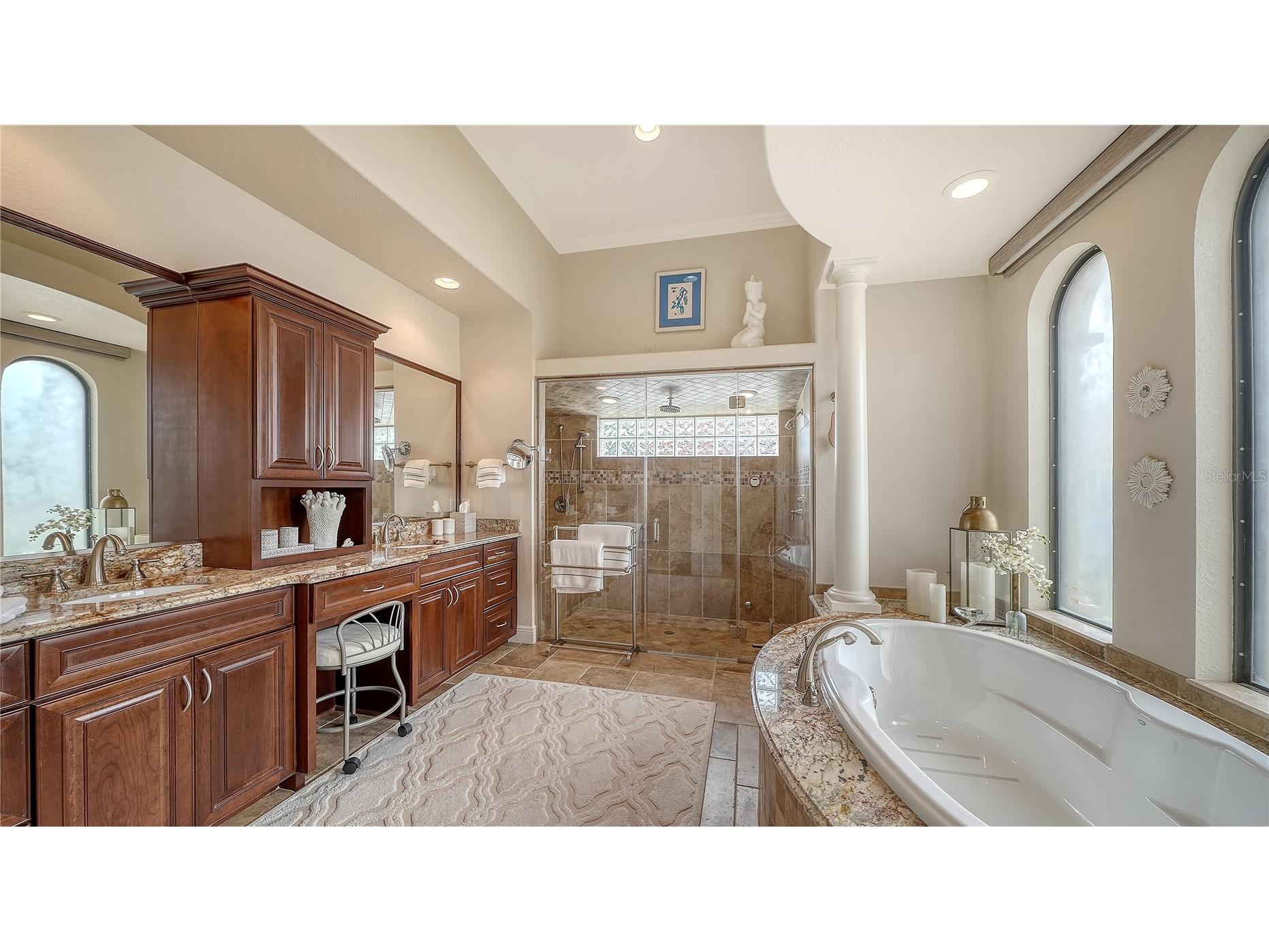 1630 Assisi Drive #18 Sarasota FL 34231 A4695360 image16
