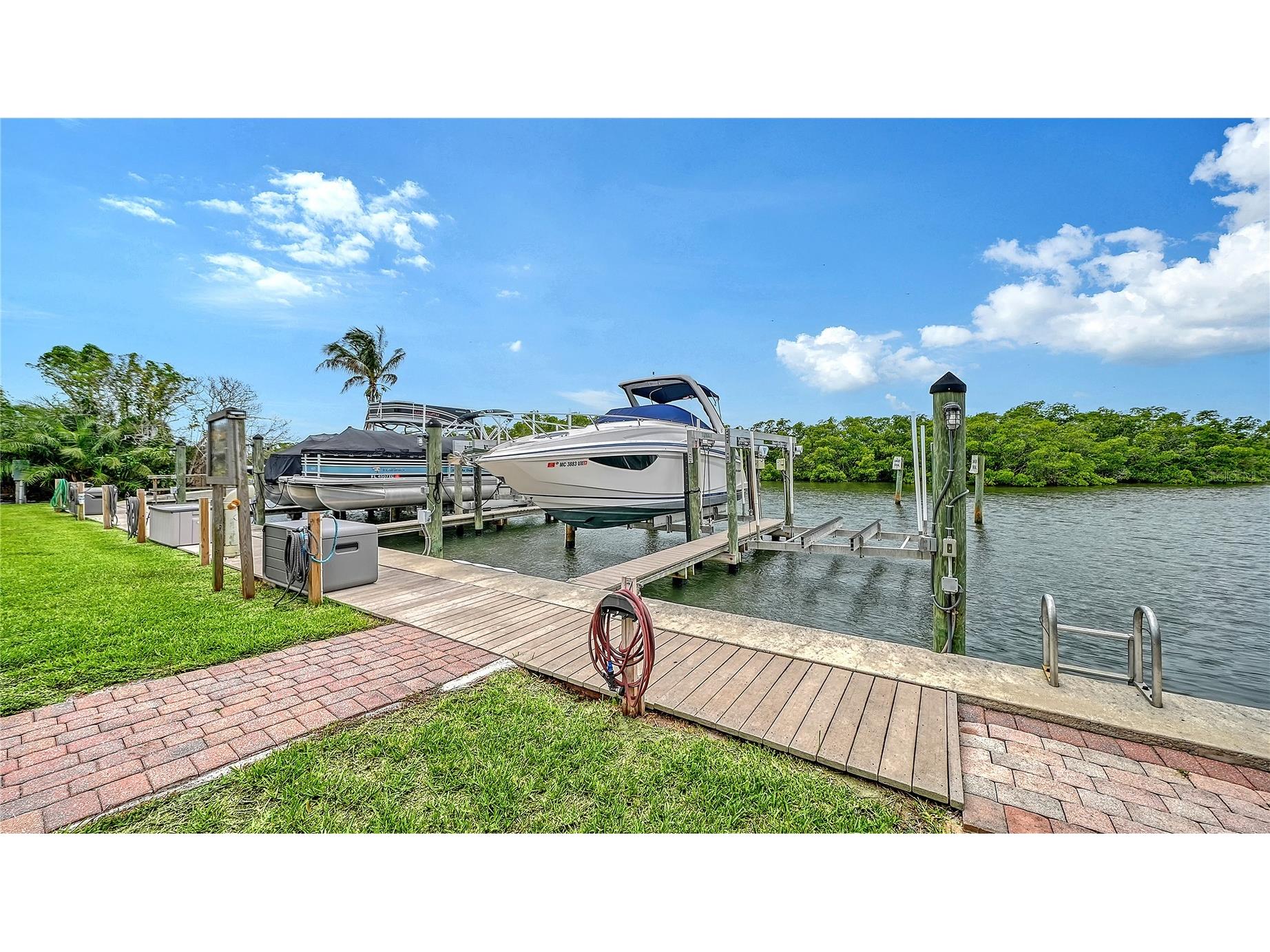 1630 Assisi Drive #18 Sarasota FL 34231 A4695360 image35