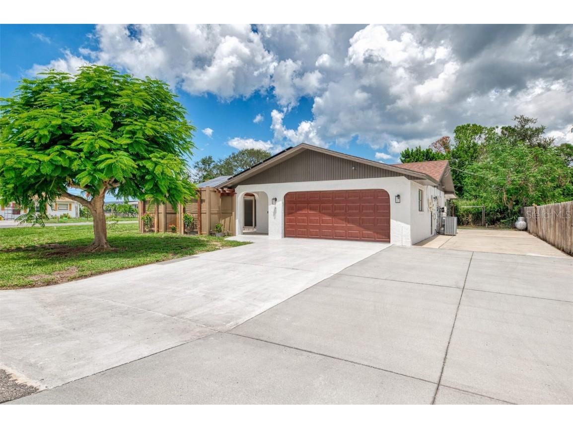 1630 Porpoise Road Venice FL 34293 N6140101 image1