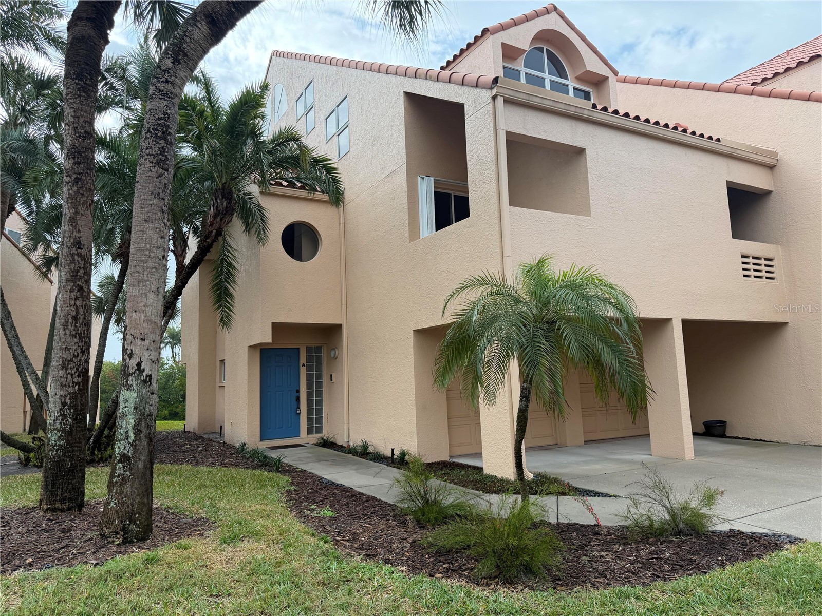 1630 Royal Palm Drive S #A Saint Petersburg FL 33707 O6386969 image1