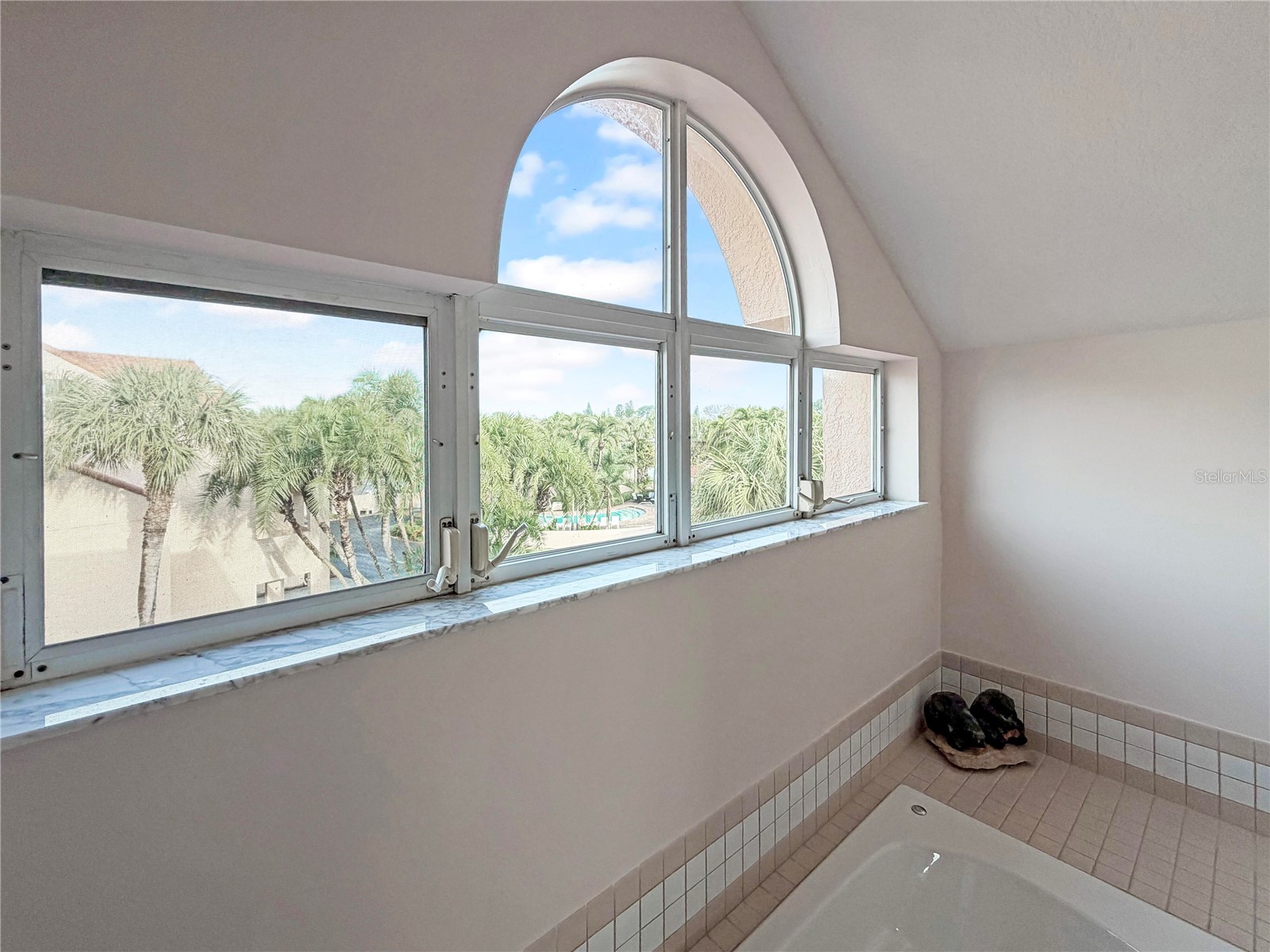 1630 Royal Palm Drive S #A Saint Petersburg FL 33707 O6386969 image33