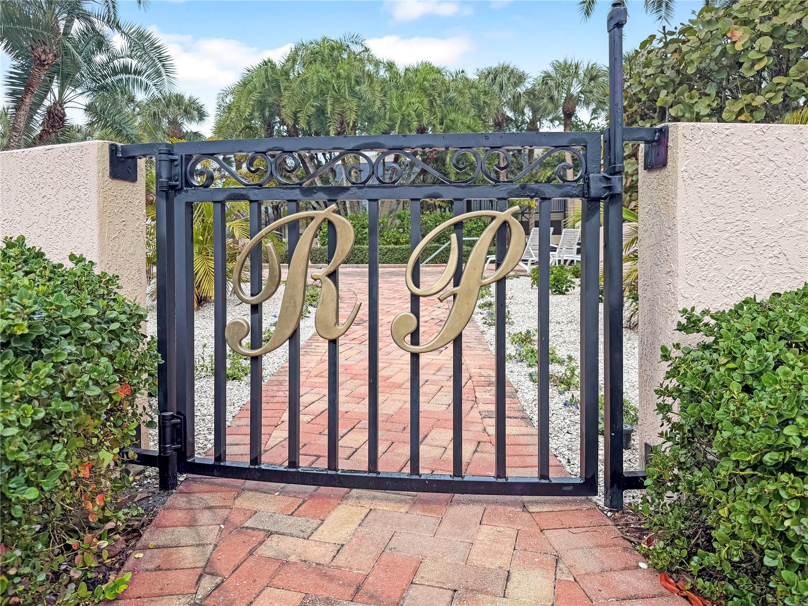 1630 Royal Palm Drive S #A Saint Petersburg FL 33707 O6386969 image44