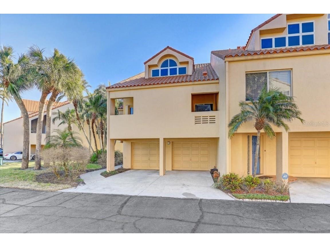 1630 Royal Palm Drive S #A Saint Petersburg FL 33707 TB8420701 image1