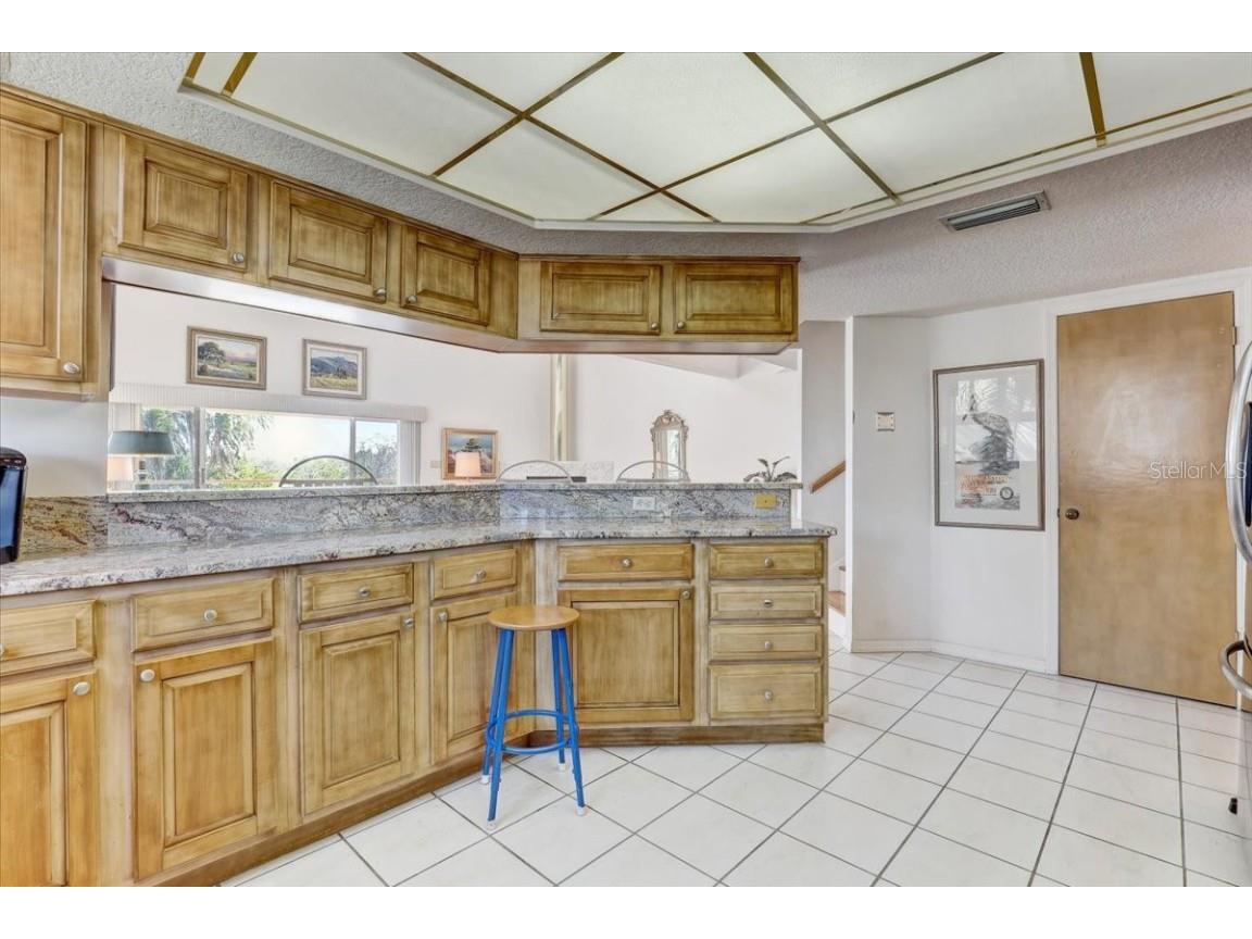 1630 Royal Palm Drive S #A Saint Petersburg FL 33707 TB8420701 image11