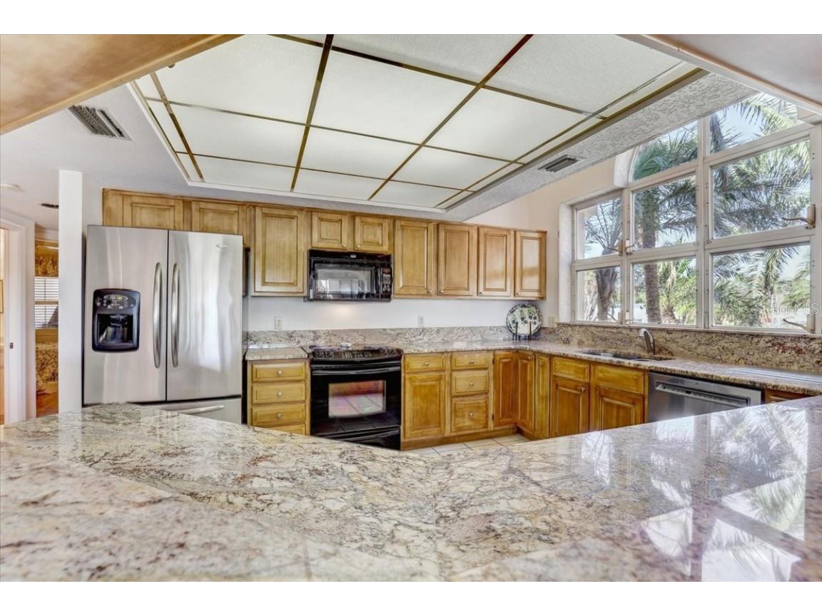 1630 Royal Palm Drive S #A Saint Petersburg FL 33707 TB8420701 image13