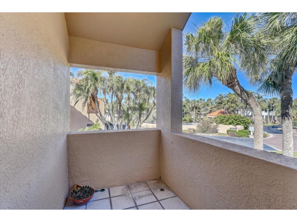 1630 Royal Palm Drive S #A Saint Petersburg FL 33707 TB8420701 image17