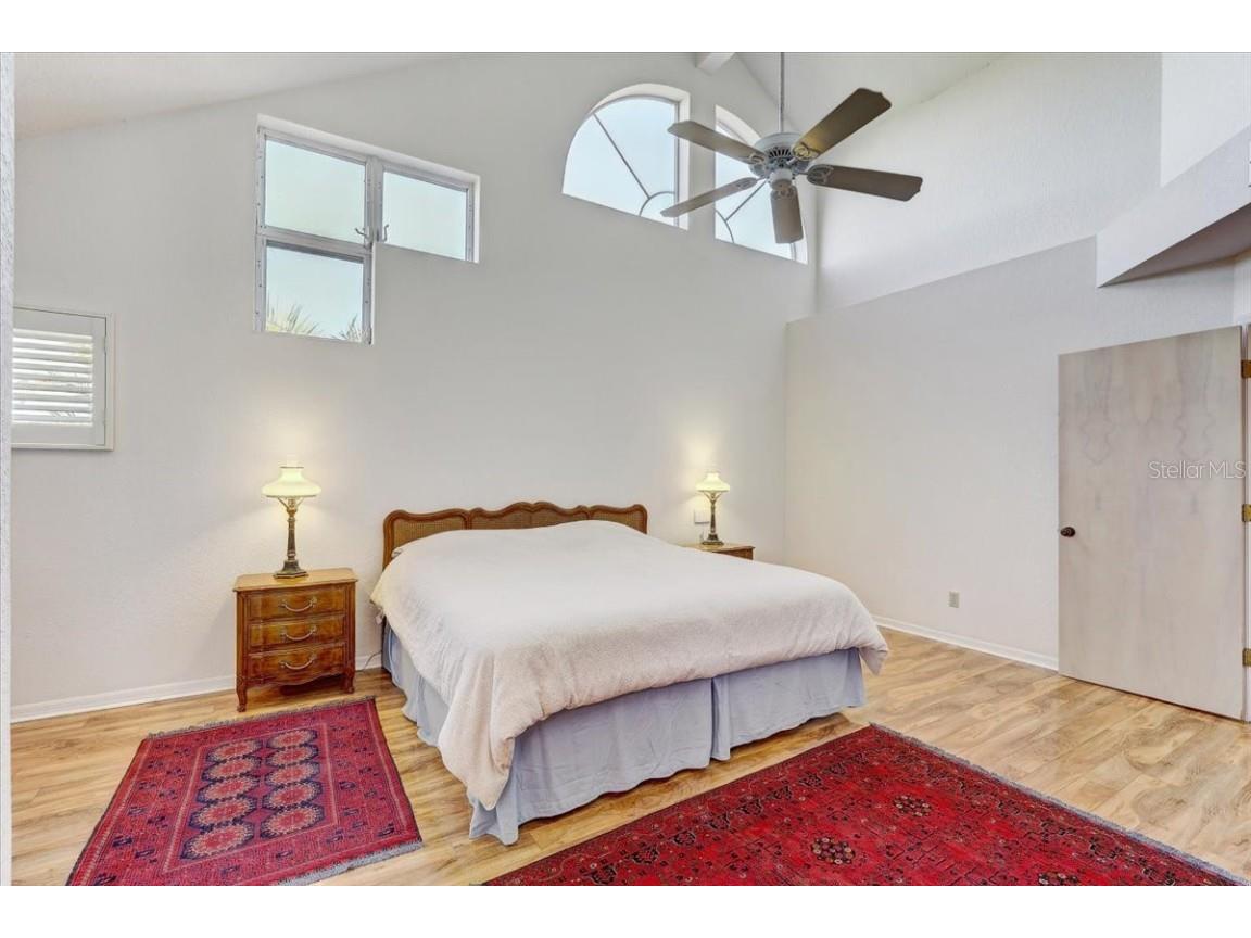 1630 Royal Palm Drive S #A Saint Petersburg FL 33707 TB8420701 image19