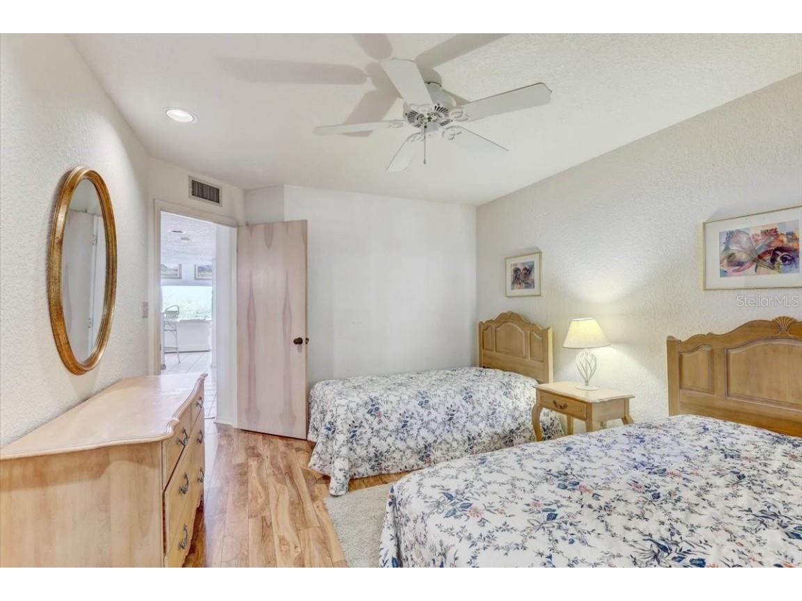 1630 Royal Palm Drive S #A Saint Petersburg FL 33707 TB8420701 image26