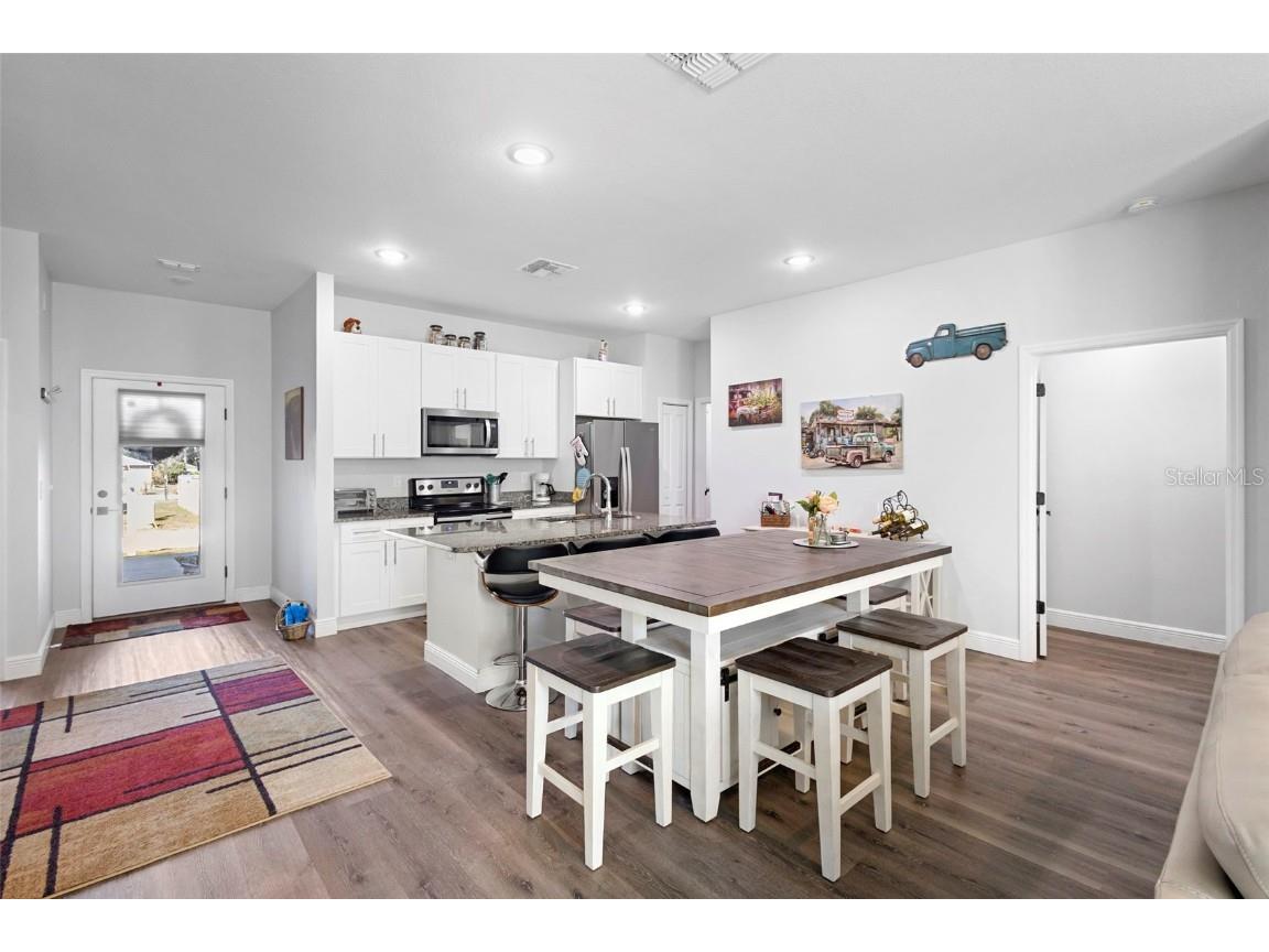 1630 W New York Avenue Orange City FL 32763 V4946142 image11