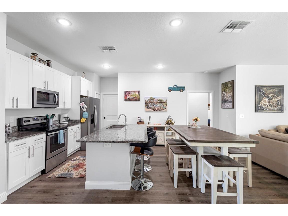 1630 W New York Avenue Orange City FL 32763 V4946142 image15