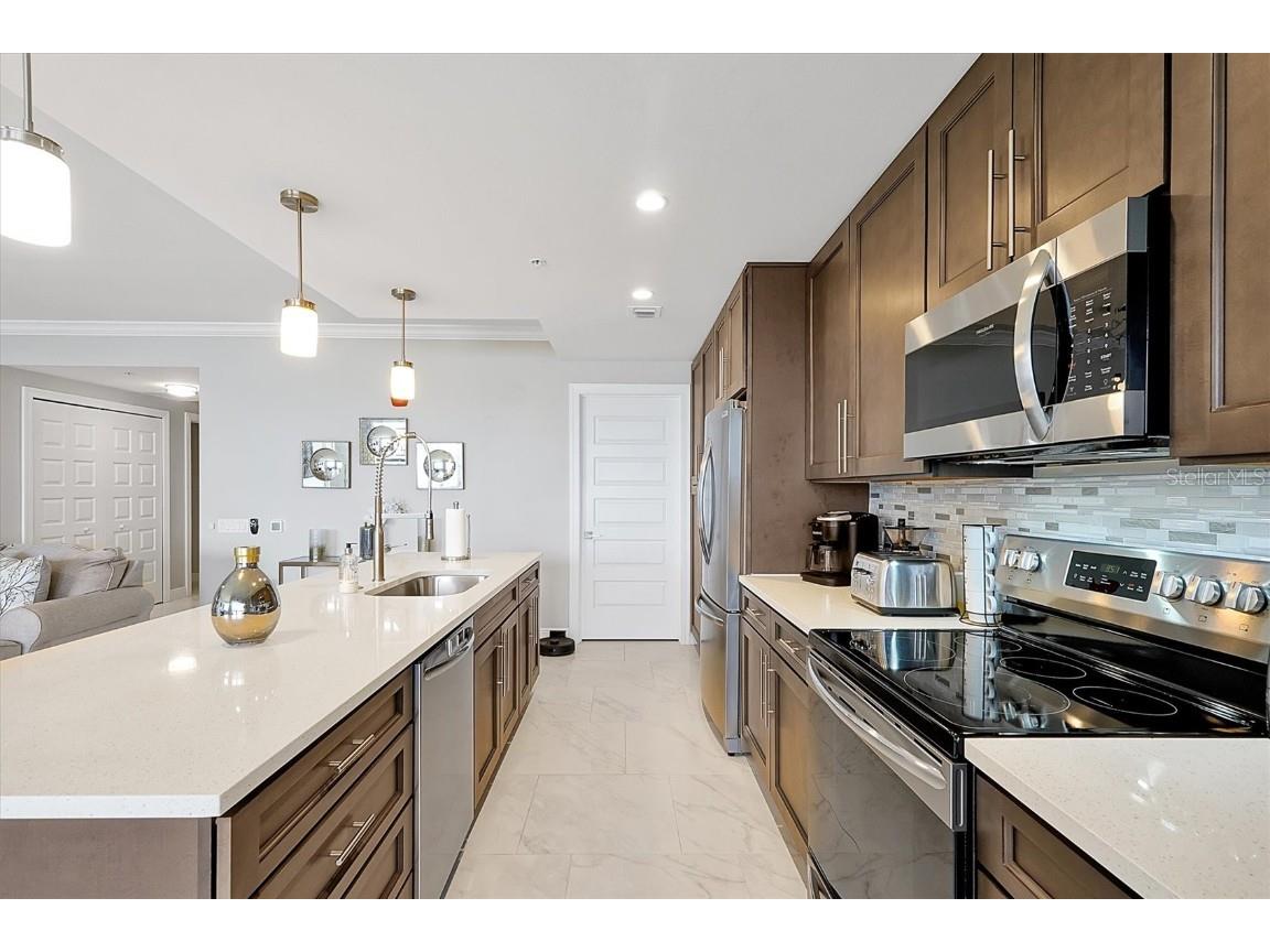 16300 County Road 455 #202 Montverde FL 34756 G5098148 image10