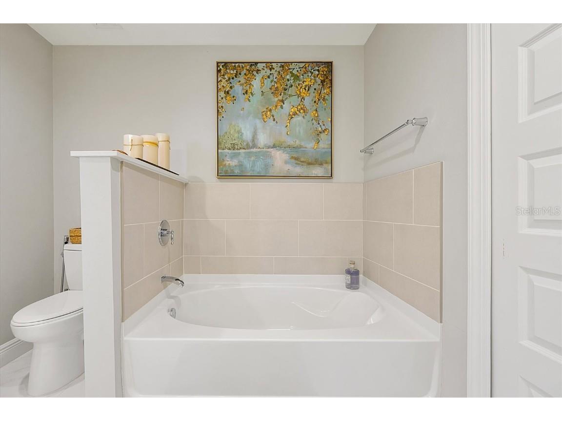 16300 County Road 455 #202 Montverde FL 34756 G5098148 image19